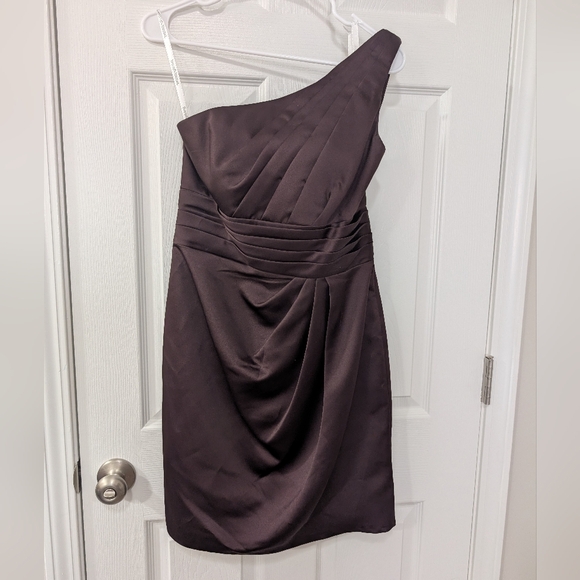 David's Bridal Dresses & Skirts - David's Bridal Size 6, One Shoulder Satin Dress W/ Pleated Bodice, Truffle/Brown